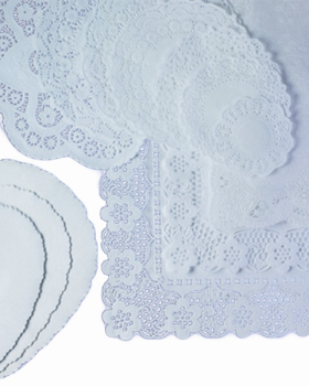 WHITE LACE TRAY PAPER 448X362MM