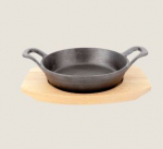 PLAYGROUND CAST IRON PAN ROUND 2 HANDLE 16CM W/ PLATE 16.9OZ