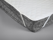 ELASTIC CORNER QUILTED MATTRESS PROTECTOR KING