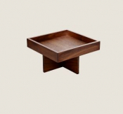 PLAYGROUND ANANTI WALNUT MENAG E ON 8CM STAND SQUARE 18X18CM