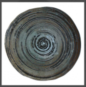 VINTAGE SIDE PLATE 17CM