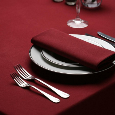 AMALFI MAROON COTTONFEEL TABLE CLOTH 178X275CM 70X108Inch