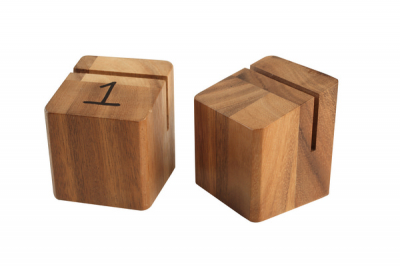 T&G RISER/MENU HOLDER ACACIA 55X55X65mm