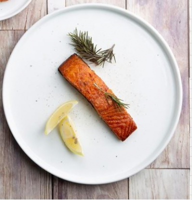 OLYMPIA WHITEWARE FLAT ROUND PLATE 210MM (PACK OF 4)